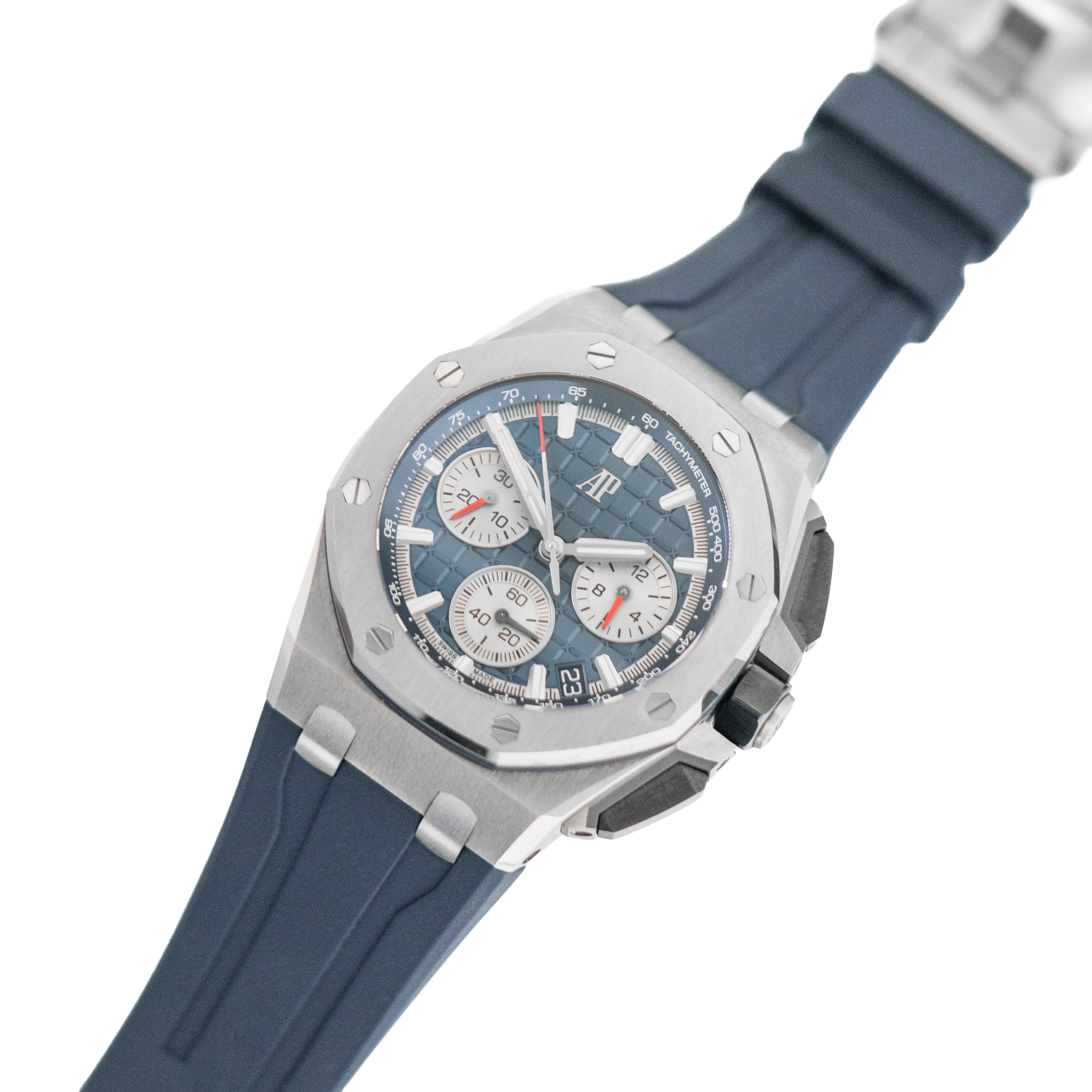 Audemars Piguet Royal Oak 26420TI Offshore Selfwinding Chronograph - Image 3
