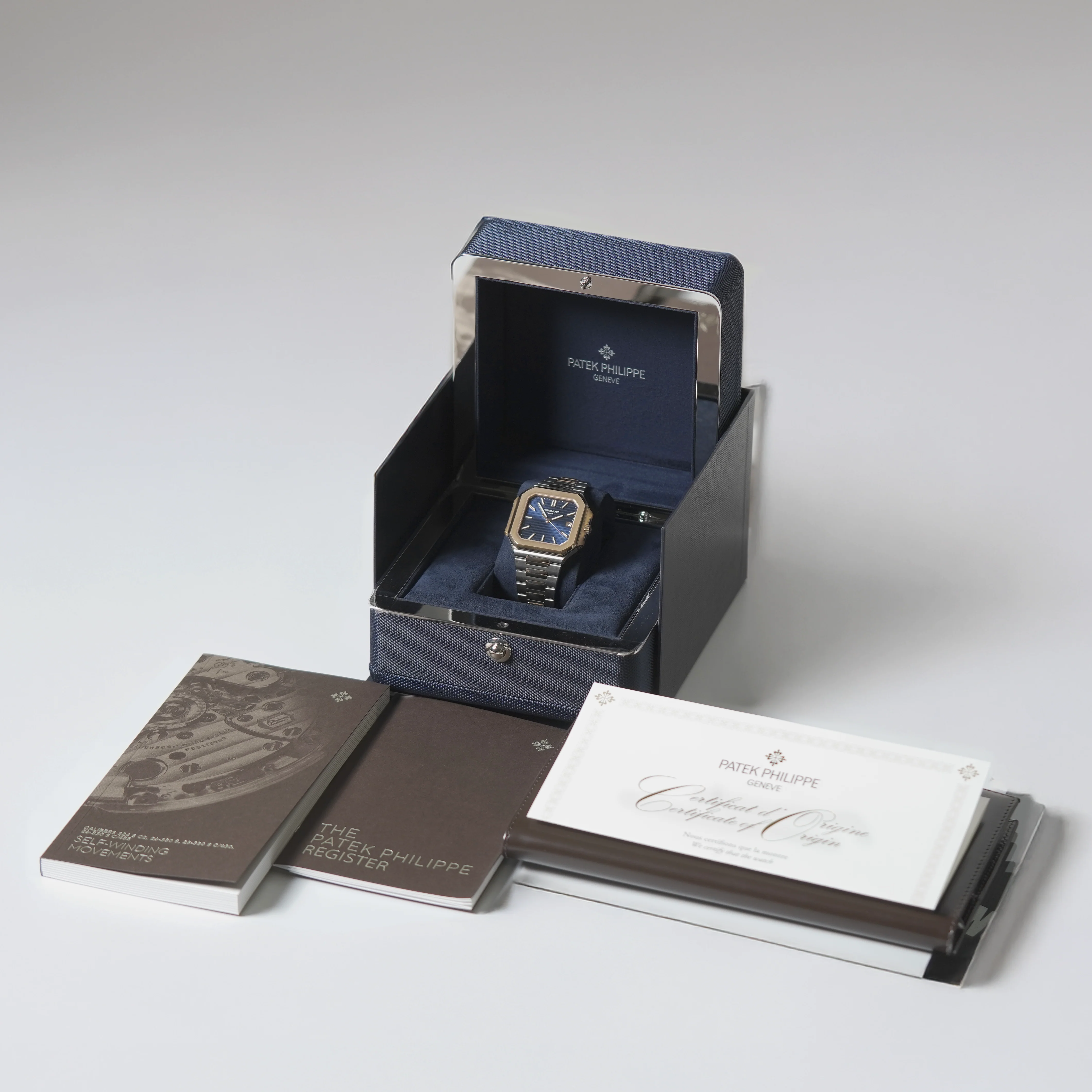 Patek Philippe 5821/1AR Cubitus Rose Gold and Steel 'Sunburst Blue Dial' - Image 4