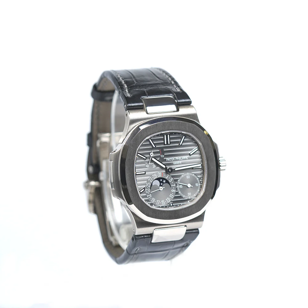 Patek Philippe Nautilus 5712G-001 Moonphase - Image 3